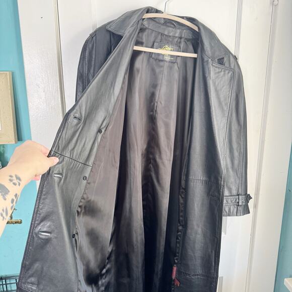 Vintage Etienne Aigner 100% Leather Trenchcoat Long Belted Black Size Medium M - Picture 15 of 16